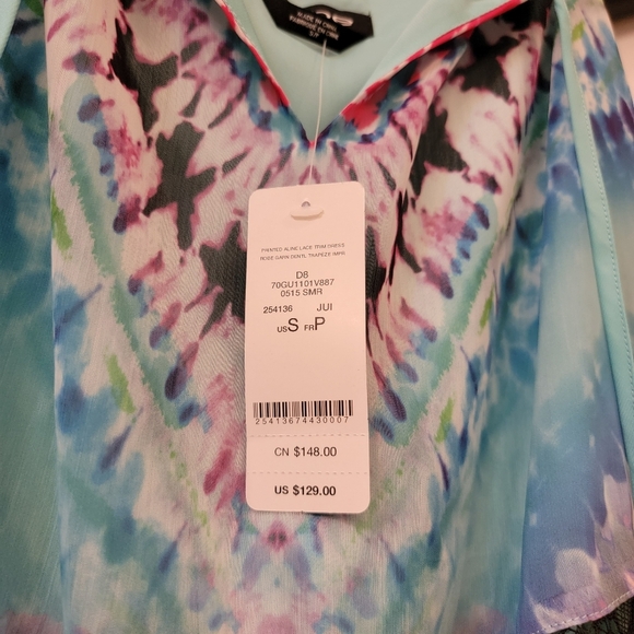 Women’s Bebe Dress Limited Edition Spring - Picture 5 of 5